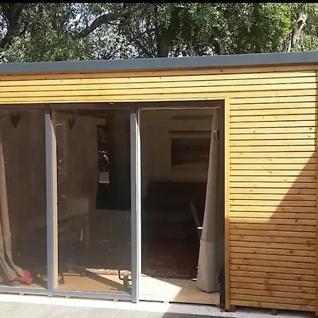 Avec Piscine Et Dependance * Nîmes