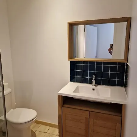 Avec Piscine Et Dépendance Villa *